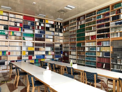 Biblioteca "Luigi Chiereghin" - Università a Treviso (Università di Padova e di Venezia)